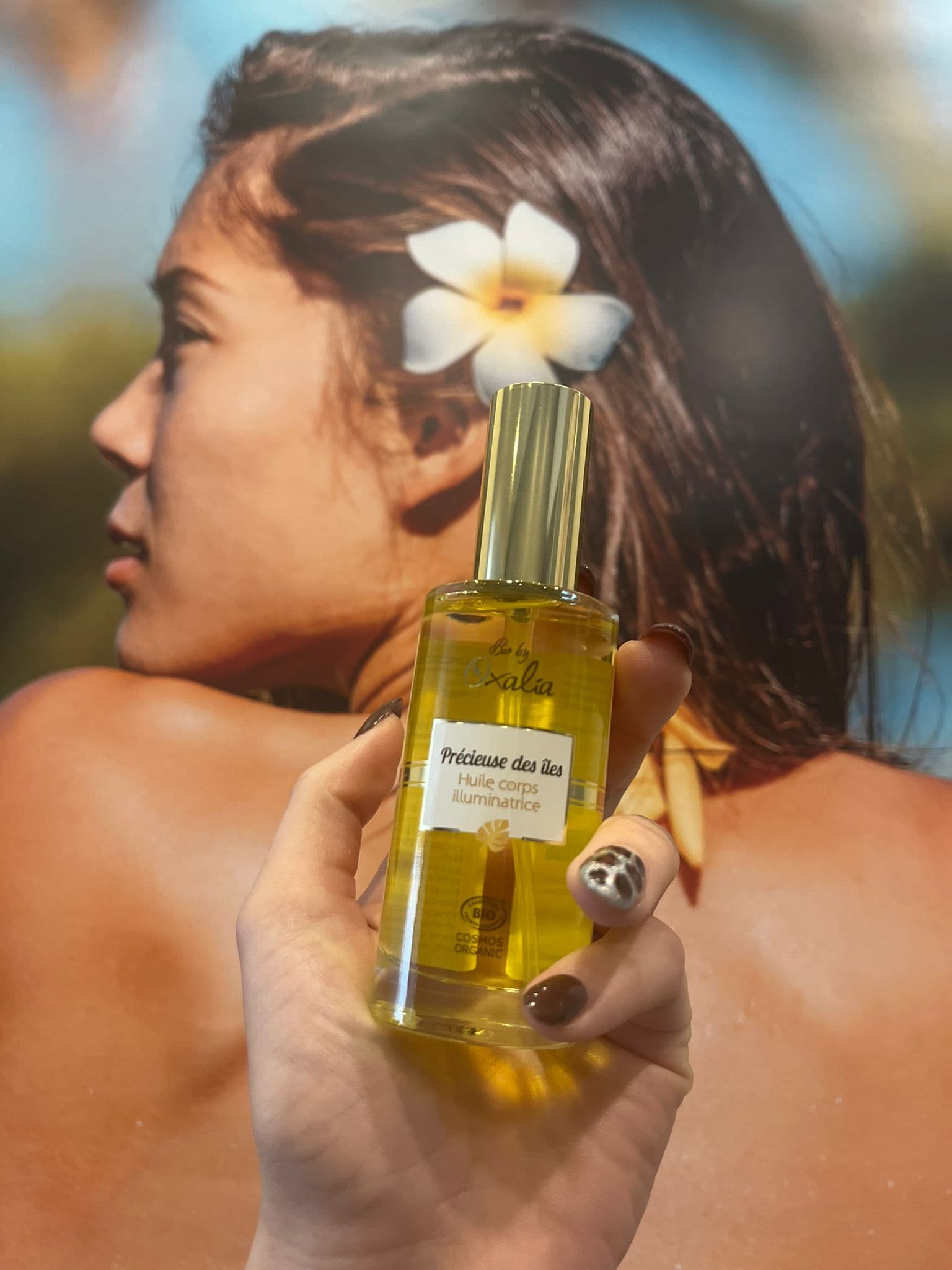 Huile illuminatrice précieuse île