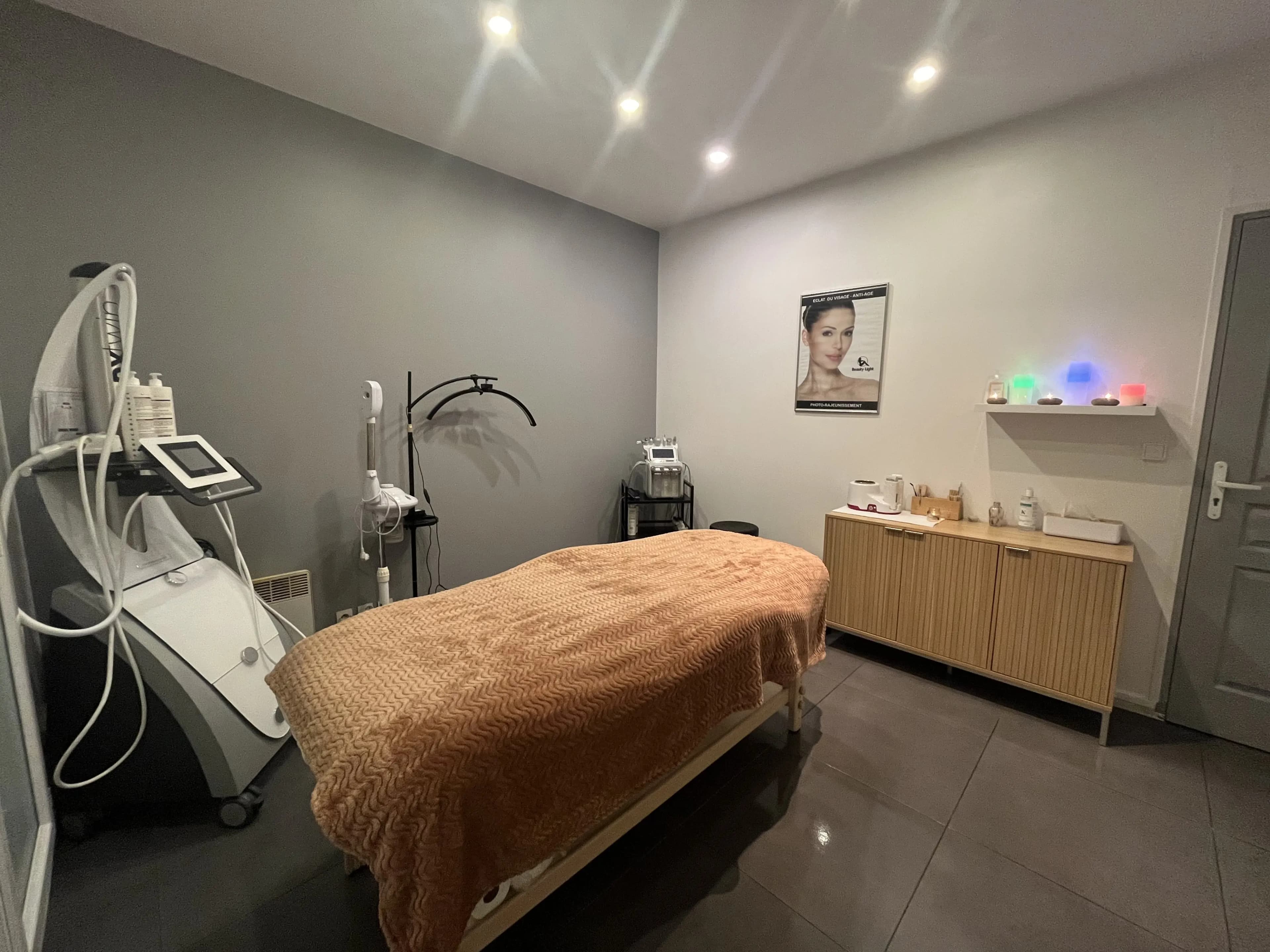 Beauty Light - Cabine de massage relaxant et soins du corps thérapeutiques